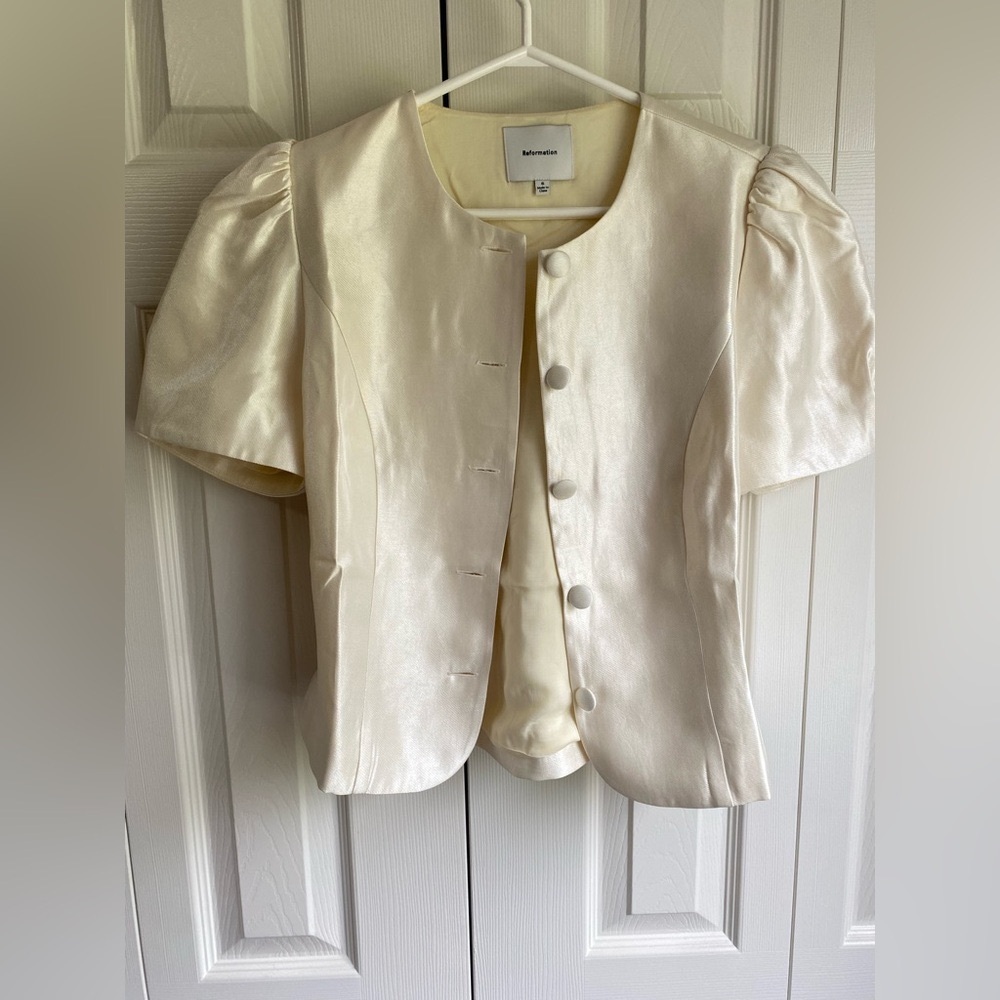 NEW Reformation Mika Two Pieces Satin Cream Set - Picture 9 of 15